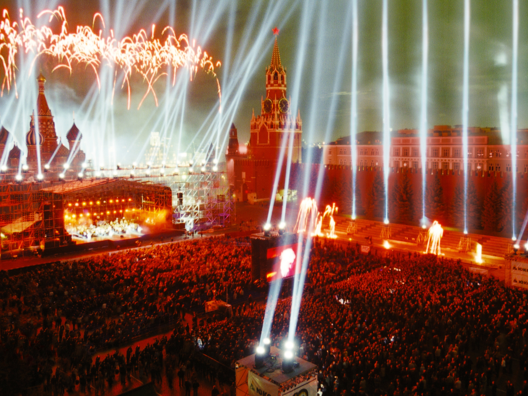 Click to enlarge image 01-jsa-stage-company-europe-1.jpg